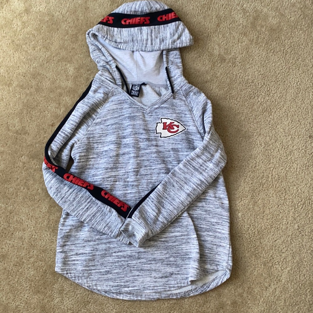 Chiefs hoodie❤️💛